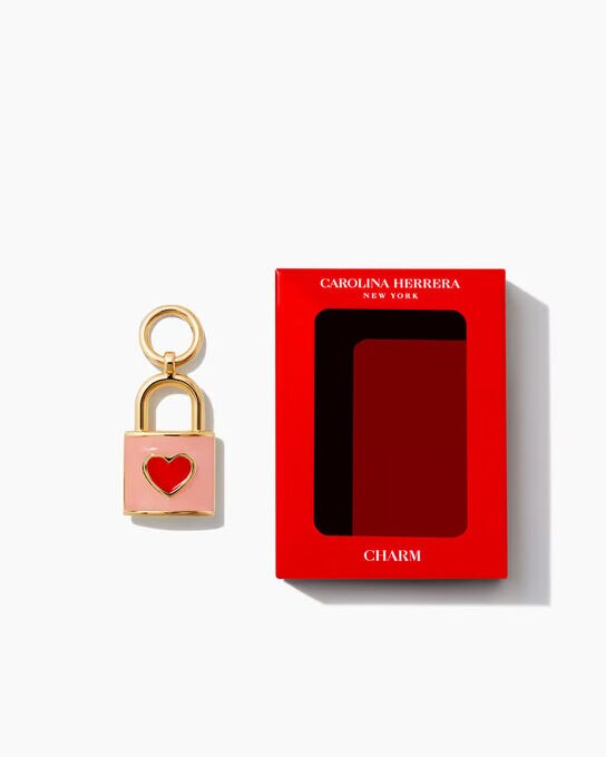 CH Make Up VALENTINE�S LE23 CHARM